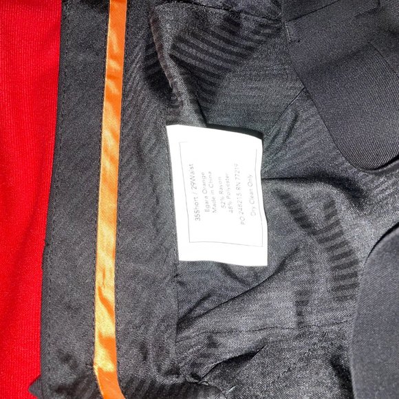 Suit - Picture 7 of 7